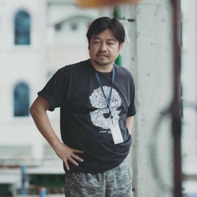 PhouriKham's profile picture. ដេីរទៅមុខ