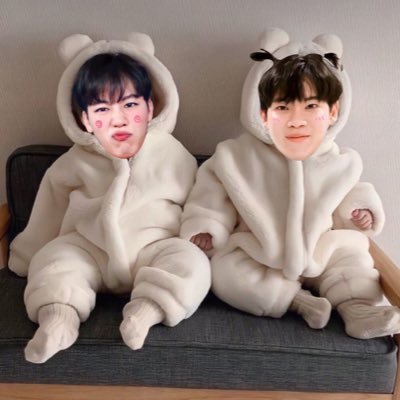 imacutiepenguin's profile picture. 𝘈𝘭𝘸𝘢𝘺𝘴 𝘴𝘶𝘱𝘱𝘰𝘳𝘵 𝘶 𓏔👼🏻 @warwanarat ; @yinyin_anw | #หยิ่นชอบก่อน 💍 𓈊ˊ˗ ⁺⑅ 💒 ⸝ ⸝ qt — 2♡︎♡︎♡︎%