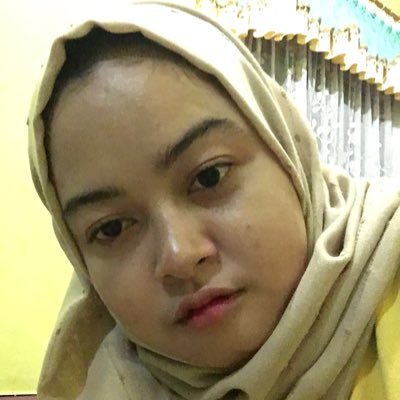 novinitaaa_'s profile picture. Hobi bacot meski udah tua 😂