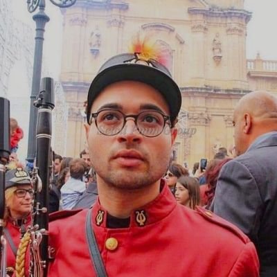 Conservatorio, Vincenzo Bellini - Catania.
Clarinettista. 🎹💛 // 28yo // Scicli 🏡 //