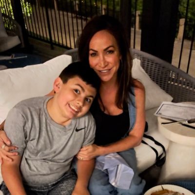 Mom to Super human! Watch out @elonmusk ! Designer, realtor, Comedian, Bar Owner, and mom to the 2nd coming of the next brilliance generation. just watch