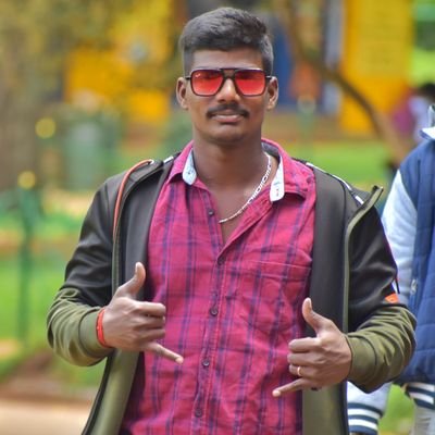 AvinashMersal's profile picture. Mechanical Engineer..😎
Kabaddi Player😈..
Tamilan da💪🏼..