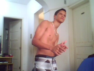 YuriBDias's profile picture. welcome