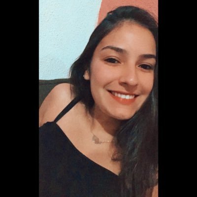 Insta: thayna_mellof