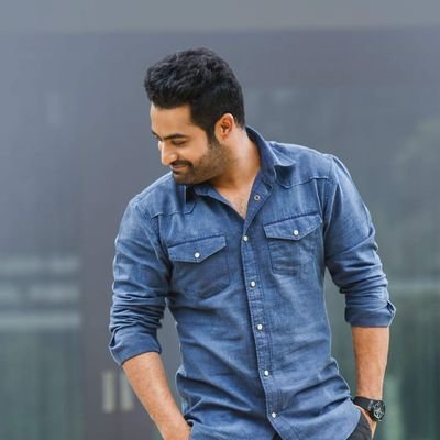 🔥పుట్టింది  Jr NTR  అభిమానిగా !
    🔥 పెరిగింది Jr NTR అభిమానిగా !
   🔥 మరో జన్మ అంటు ఉంటే
   🔥పుట్టేది @tarak9999 అభిమానిగానే😎