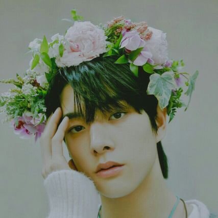 🐺🐧 enthu -
another of @hoonnieeprince