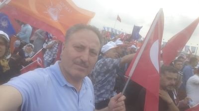 AK-PARTİ GÖNÜLLUSU
ÜMRANIYE İST
Dost iyi günde degil
kötü günde belli olur
Gözümden değeri düşenin
Eyvallahım yok