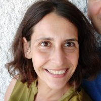 Cristina Oliveira (@cristinoliveira) 's Twitter Profile