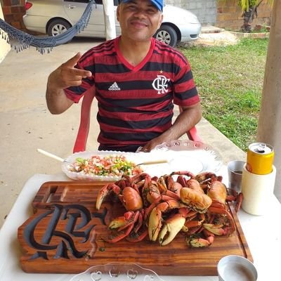 Bacharelado em Administração;
Gerente Regional do Ceape Microcrédito
Flamenguista, Eu sempre te amarei, onde estiver...🎵