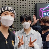 mira☻ (@chckendumpls) 's Twitter Profile