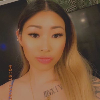 houston , tx (old acc @sandeezy_ got hacked) insta ; dva.qveen