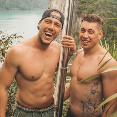 BetweenAirports's profile picture. 