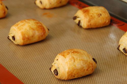 BakingGuide's profile picture. Tips and recipes for everything baking from around the web, chefs, celebrities, and the Baking Guide!