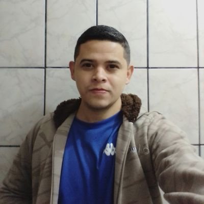 jandrogandra's profile picture. Verba volant, scripta manent.