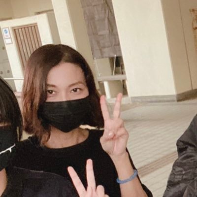 北谷生まれ、北谷育ち ✨現在 うるま市在住です ✨ 身体の為に 自分の為に そして みんなの為に日々 いろいろ挑戦中です✨🙋♀️ (店長→11歳末娘)#PeaceYou #沖縄 #ライブコマース #幸せ