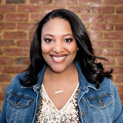Executive Business Coach • Sharing about leadership, productivity, business growth, mindset & goals✨ • 👩🏽‍💻 Digital Writer #ship30for30 🔥 https://t.co/R0KZoFBsRr