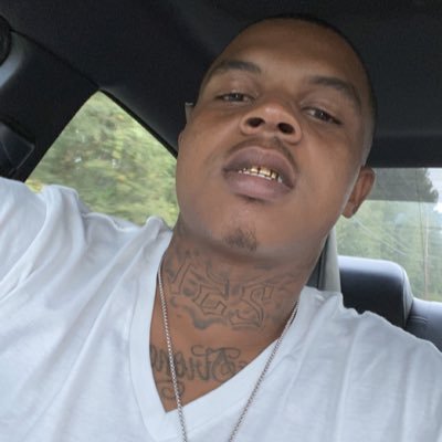 yungstreet_3rd's profile picture. 💰💸Ima money getting fella #🅱️.I.P Derrty