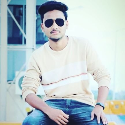 AmbalwadSandeep's profile picture. ॐ त्र्यम्बकं यजामहे सुगन्धिं पुष्टिवर्धनम्
उर्वारुकमिव बन्धनान् मृत्योर्मुक्षीय मामृतात् ॥🚩🚩