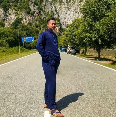seindah mana pon kehidupan,suatu hari pasti akan menjadi kenangan.