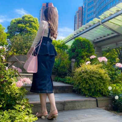 Mayu 今までメルカリやラクマとかフリマアプリに散々あったsnidelやリランドチュールとかの模倣品 コピー品 海賊品などとにかく偽物 ってタグがなかったのに最近は偽の紙タグまでつくようになったの いくらなんでも酷過ぎない アプリで買う人多いけど Mayu 今までメルカリやラクマとかフリマアプリに散々あったsnidelやリランドチュールとかの模倣品 コピー品 海賊品などとにかく偽物 ってタグがなかったのに最近は偽の紙タグまでつくようになったの いくらなんでも酷過ぎない アプリで買う人多いけど
