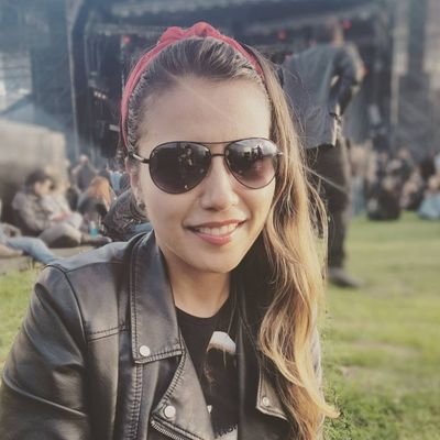 Karlaheredia's profile picture. En Construcción!