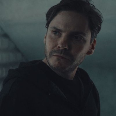 #ZEMO ✪ your Titi would be proud of you 😌✨
-
-
second account but with more marvel