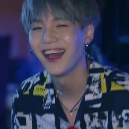 diswhatt's profile picture. du*s adms; votações, interações, desabafos e divulgação. #bts_butter #btsarmy #방탄소년단