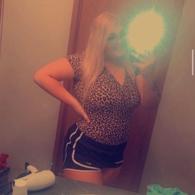 bryanna67486898's profile picture. dog mom ❤️ ✨ not your basic bitch✨