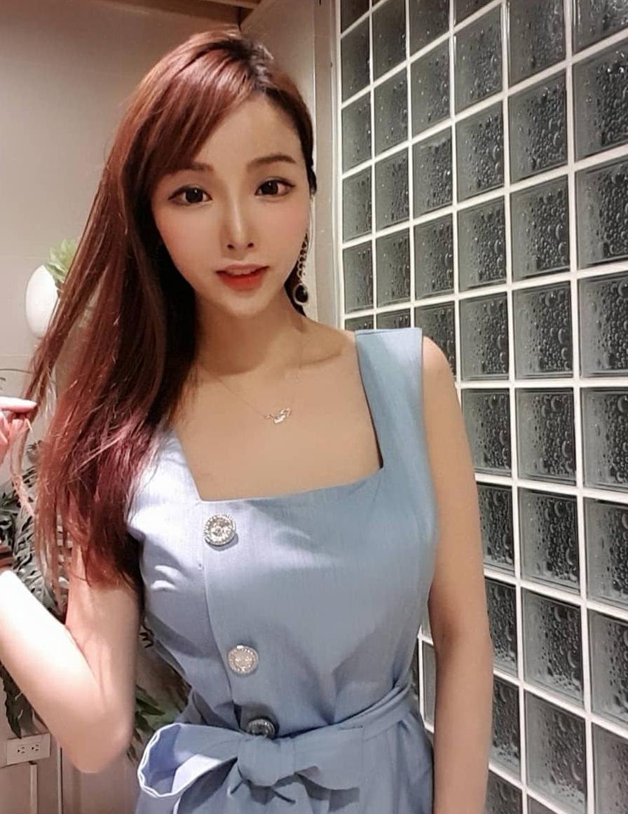 彼氏のいないセクシーな女性で、新しい友達を作りたい💛 写真を見たいなら、フォーしてね～
