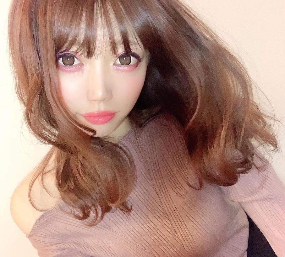 彼氏がいないセクシーな女性で、あなただけを探している フォーしたら、写真を送ってあげる~ まってるよ!