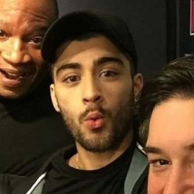 motivesvictor's profile picture. eu e a scarlett assistindo greys anatomy