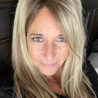 The Starving Stepmom (@starvingstepmom) 's Twitter Profile Photo