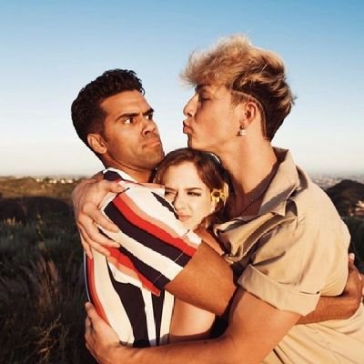 🦋
swaype 4life💖
i need you🦋💗...
💓crush:💓
🗽tayler holder🗽
🗽bryce hall🗽
🗽vinnie hacker🗽
🗽chase hudson🗽
🗽josh richards🗽
💕i love you💕
🦋