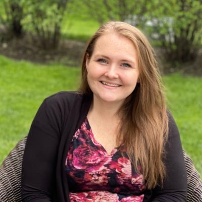 maestra_nsmith's profile picture. 📘📗 Dual educator / workaholic ❤️🐦 CAG