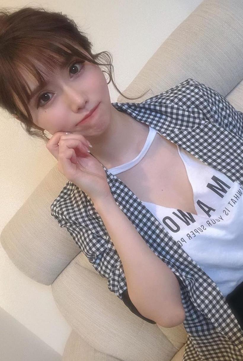 めっちゃさみしいよ～ あーあ、誰かそばにいたら、・・・ ねえ、フォーしてくれないの？ いい写真見せるからさ(^_-)-☆