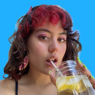 Working Actor in NYC | DE P FOKIN R 🇵🇷 | currently suffering from 365 party girl brat summer so that's what I'm tweeting about