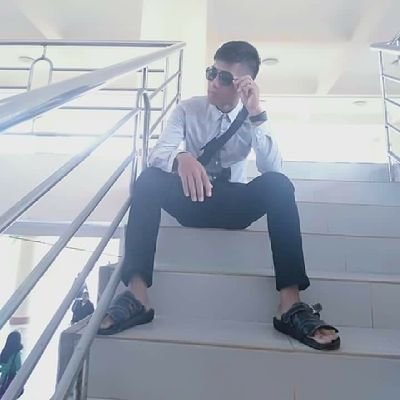 khu_khin's profile picture. I just want to be a good man.