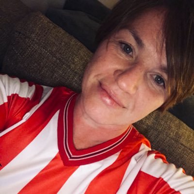 BeckySue105's profile picture. 