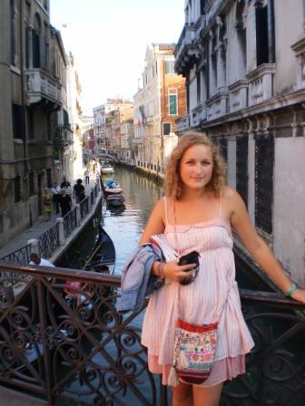 Rebecca_Pye's profile picture. I'm a Pye.