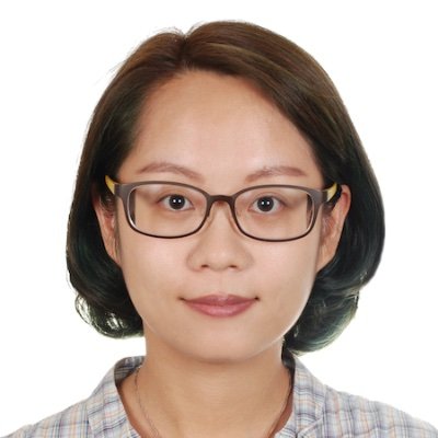 I am a researcher working on untangling and analyzing large and complex relationships. Privately, I also like painting, cooking, and design.