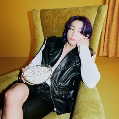 BlueWhalien7's profile picture. C-ARMY🇨🇳