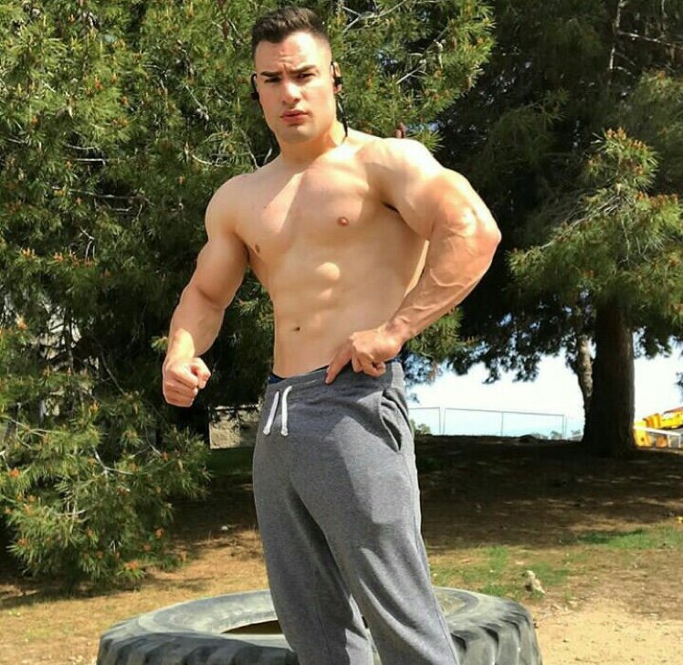 Troyhof48357028's profile picture. Well I’m Troy Hoffman by name from Arizona city USA and I’m here to meet people and make friends as well