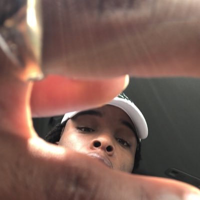 TMC1005's profile picture. Love killed him.