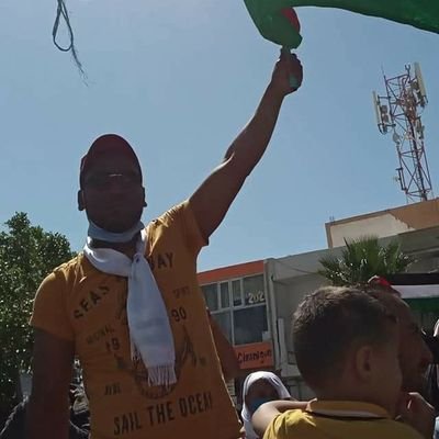 cz2dBllYCRKCoPj's profile picture. 