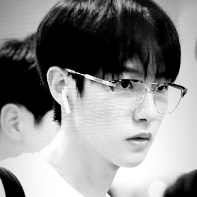 axchzi's profile picture. 