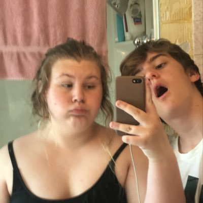 briannaickes2's profile picture. 💙💙