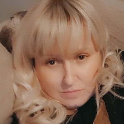 Partygirl all the way! Raver since 91 #raver #junglist #oldskool #D&B #DJBG just love life & music!!!! #funtimefoggy #RCFF reliving my raving days NO BAD VIBES