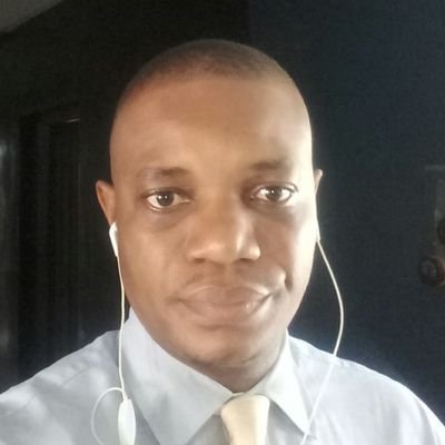 Oneconsigliere's profile picture. Loving husband, Dad, Hummanist, Passionate Gunner, patriotic Nigerian and Lagosian.