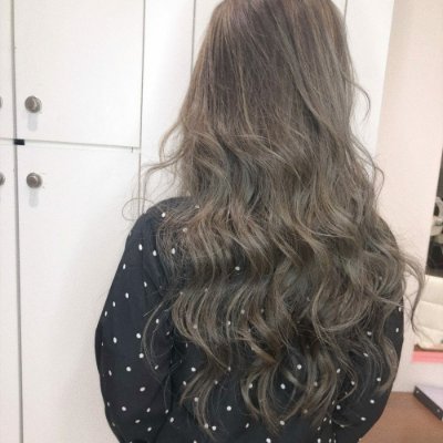 CEO13084700's profile picture. ビンボーな母子家庭育ち( ˘•_•˘ )⇒美容関係の仕事に就くもブラックすぎて体を壊してうつ病にもなり退社⇒もう諦めるしかないかと思ったけど、ネットビジネスに出会って3ヵ月で月収100万円達成💓昔の私の様に現状を変えたいと思っている方を無料でサポートしてます💪