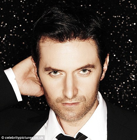 Blogging about Richard Armitage since Feb 2010. Unrelated to the historical Servetus, except temperamentally.